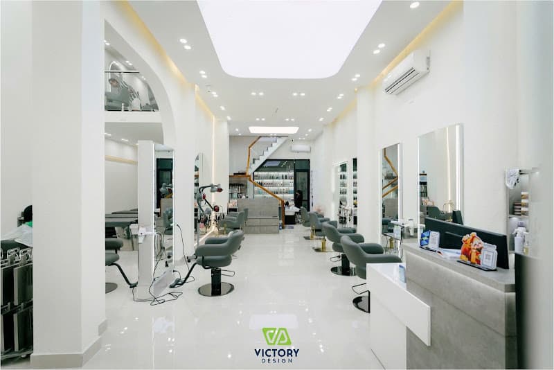 Hình ảnh Lãng Tử Hair Salon - 4