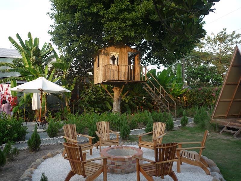 Ảnh bìa Tiệm cà phê Nhà Quê