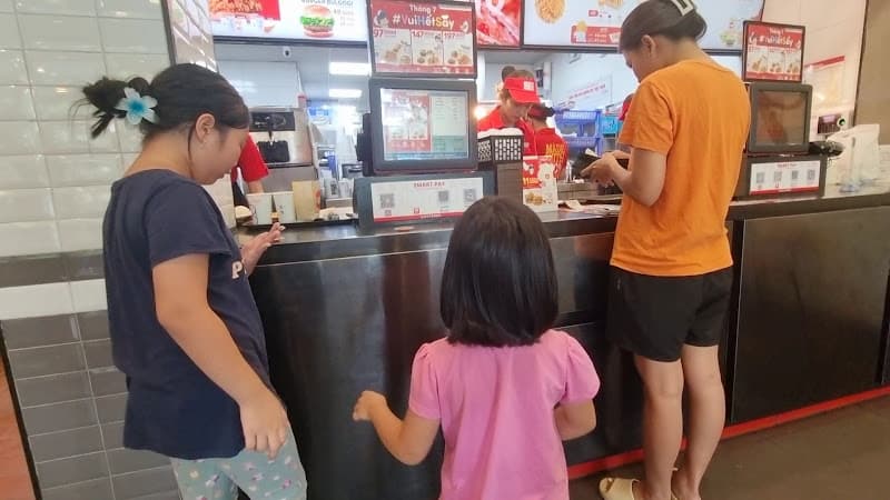 Hình ảnh Lotteria Nguyễn Khánh Toàn - 2
