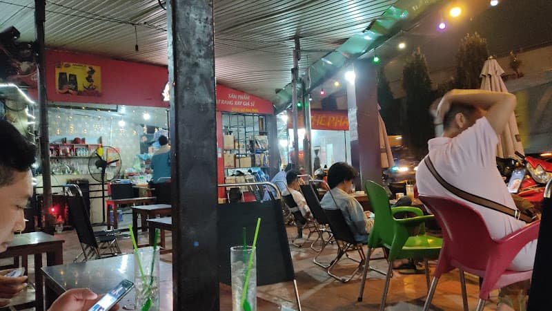 Hình ảnh Cà Phê Vỉa Hè - 3