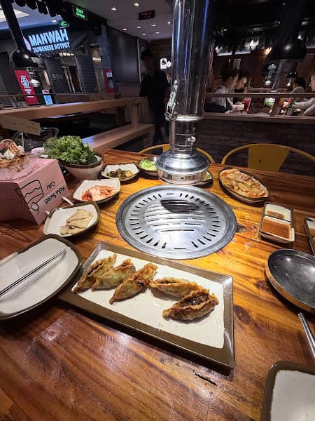 Hình ảnh GoGi House - 4