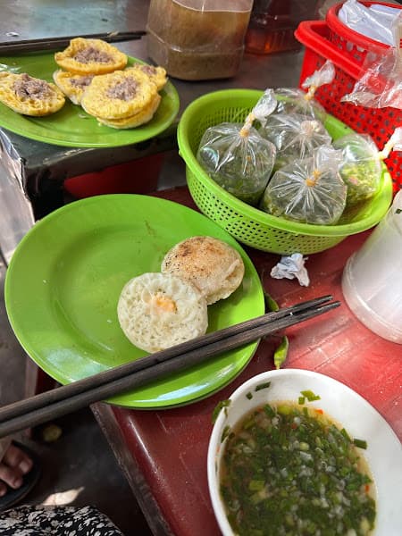 Hình ảnh Tiệm Bánh Căn - 3