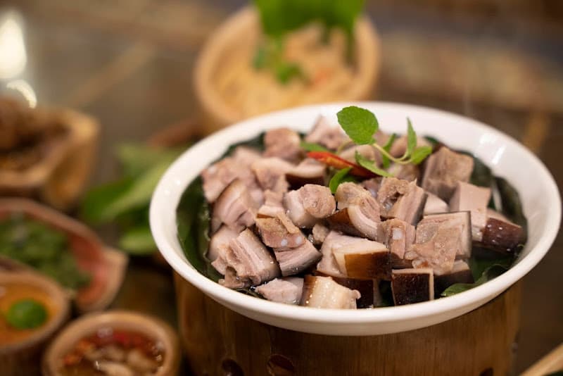 Hình ảnh Lợn Ngòi Đum 3- 406 nguyễn huệ - 4