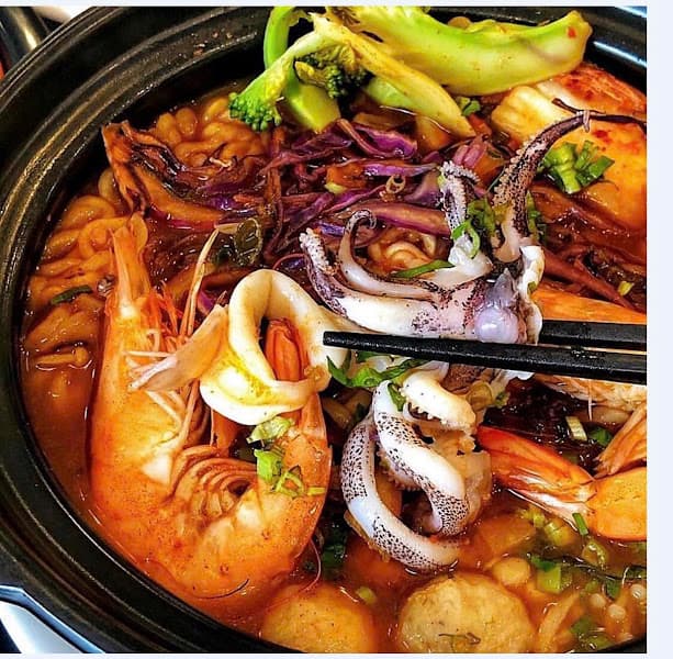 Hình ảnh Trà sữa - Ăn vặt - Gà rán - Mì cay Dì 9 - 2