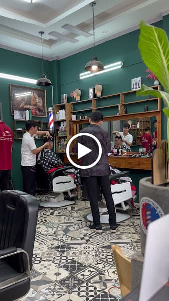 Hình ảnh Trần Hậu Barber Shop - 3