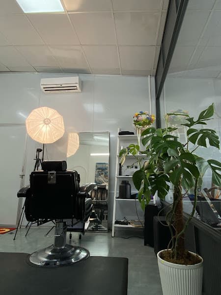 Hình ảnh Tiệm tóc Thuận - 3