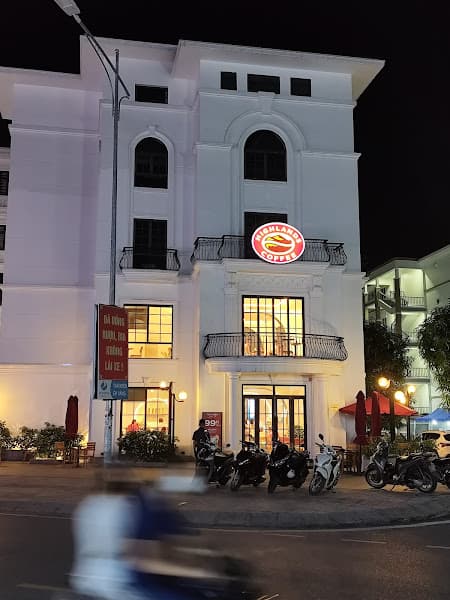 Hình ảnh Highlands Coffee Pruksa Town - 2
