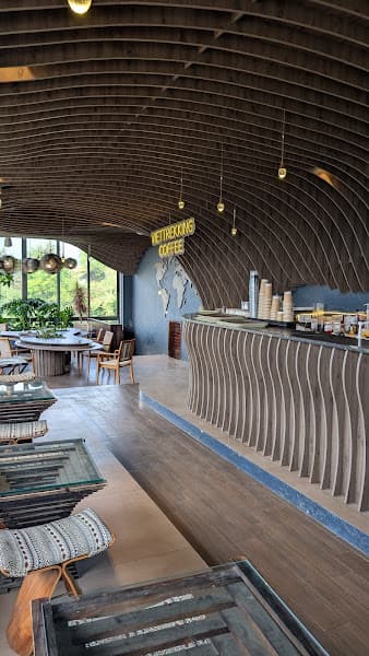 Hình ảnh Viettrekking Coffee & Restaurant - 3