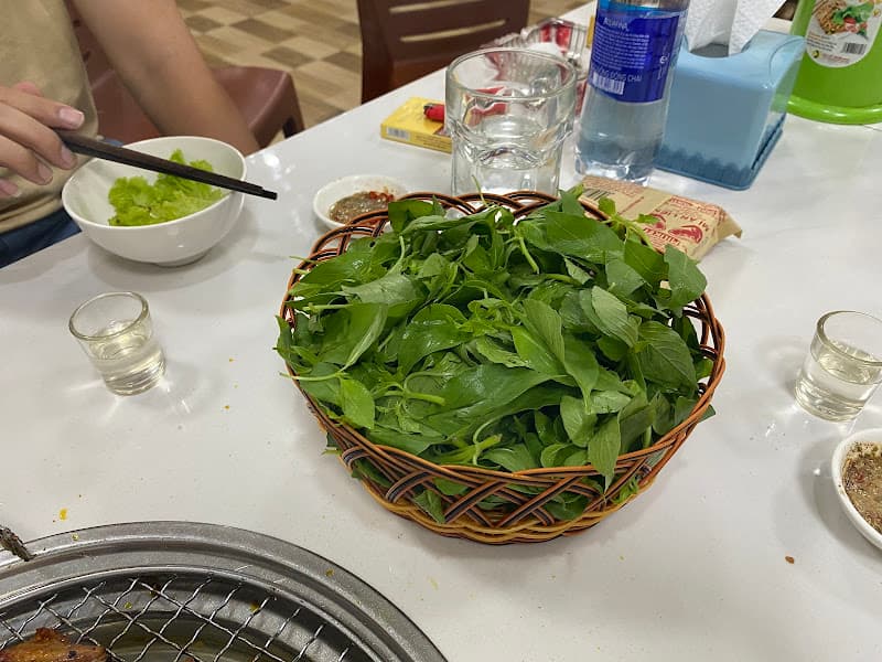 Hình ảnh LẨU GÀ LÁ É Manh anh - 3