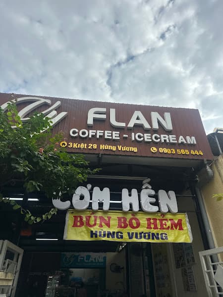 Bún Bò Hẻm Hùng Vương