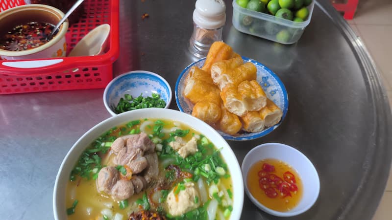 Hình ảnh Bánh Canh Bột Gạo Huế - 4