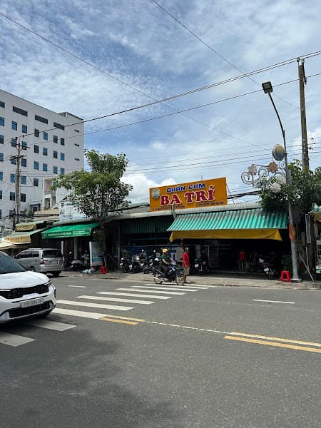 Ảnh bìa Quán cơm Ba Trí