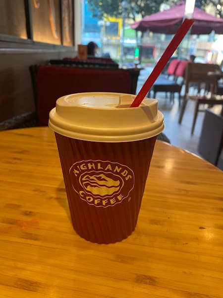 Hình ảnh Highlands Coffee Star City - 3