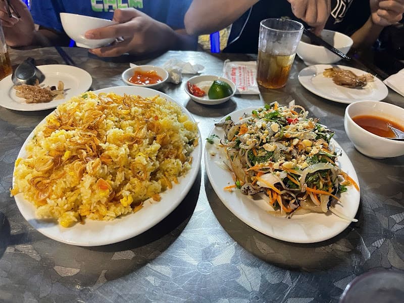 Hình ảnh Nhà Hàng Huân Hường - 3