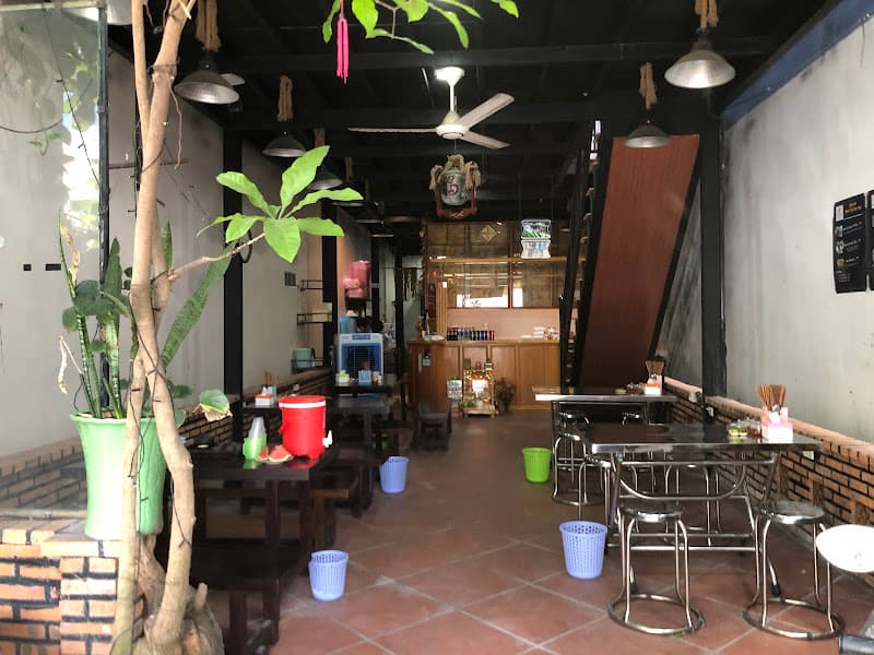 Hình ảnh Quỳnh Bún Chả Hà Nội / Bún bò Huế - 5