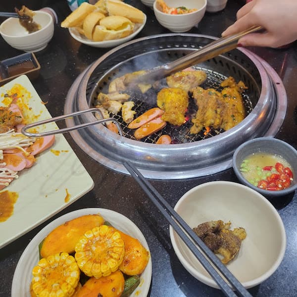 Hình ảnh Lẩu Nướng Phương Kún- Lẩu Bạch Tuộc -Lẩu Thái - 2