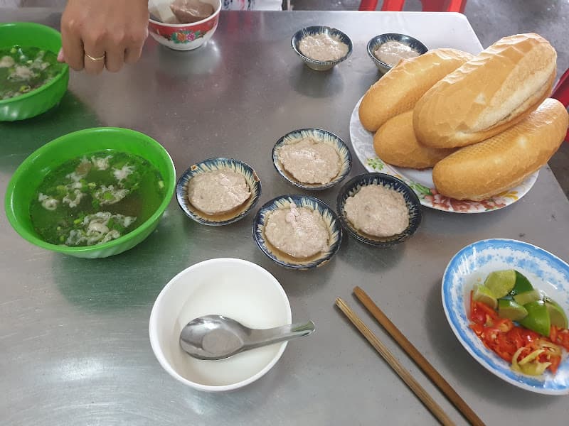 Hình ảnh Bánh mì xíu mại & Cơm sườn - 3