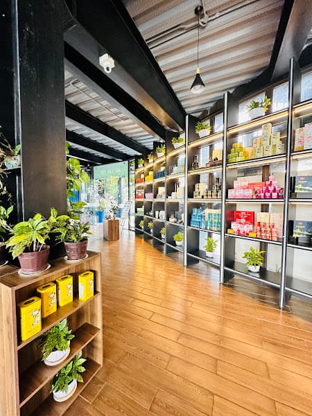 Hình ảnh COFFEE ĐÔI DÉP QUẢNG TRƯỜNG - 2