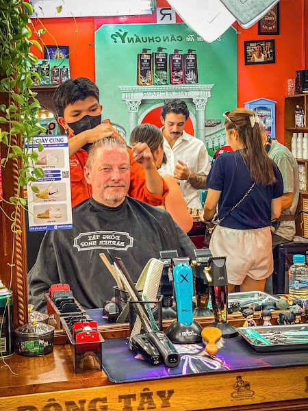 Hình ảnh Đông Tây Barbershop - 341 Nguyễn Thái Bình - 3