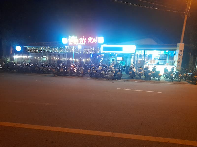 Hình ảnh Quán CAFE & TRÀ SỮA ÚT NHỎ - 2