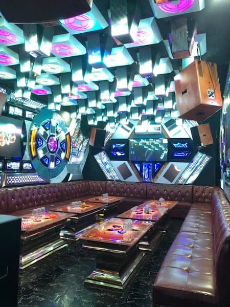 Hình ảnh Karaoke Lucky Star Gia Phát - 2