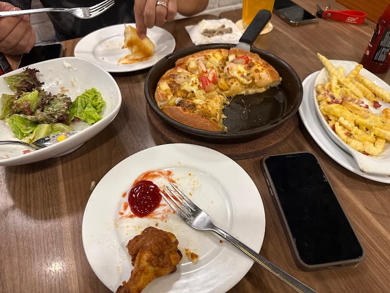 Hình ảnh Pizza Hut - 3