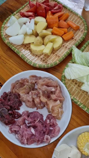 Hình ảnh Bống mini mart and sneakers - 2