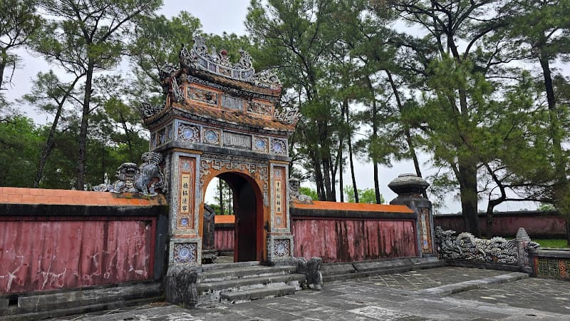 Hình ảnh Tư Lăng - Lăng mộ vua Đồng Khánh - 5