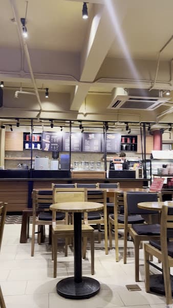 Hình ảnh Highlands Coffee Trần Phú - 4