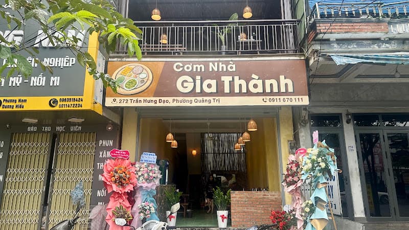 Cơm Nhà Gia Thành