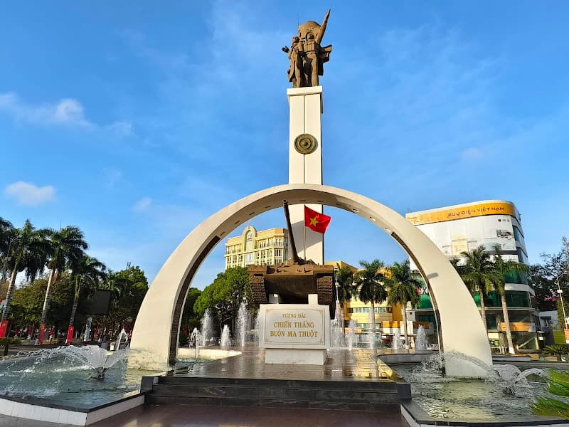 Hình ảnh Tượng Đài Chiến thắng Buôn Ma Thuột - 3