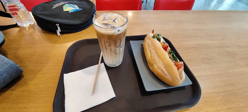 Hình ảnh Cửa hàng starbucks gate 34 - 2