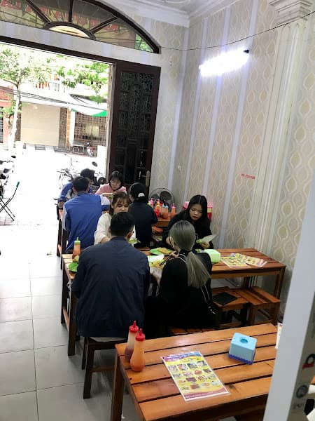 Ảnh bìa BÁNH MỲ CUỘN GÀ NƯỚNG - CƠM KEBAB - MỲ Ý - KEM DỪA