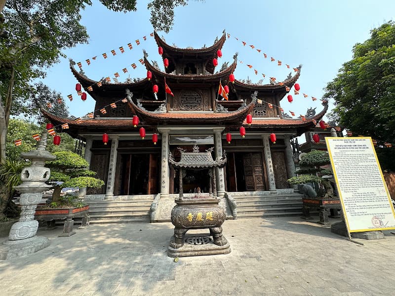 Ảnh bìa Chùa Thành