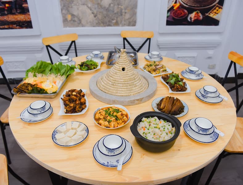 Hình ảnh Nhà Hàng 74 Quán - Lẩu Cá Tầm Nồi Đá Hơi - Bún Qua Cầu - 6