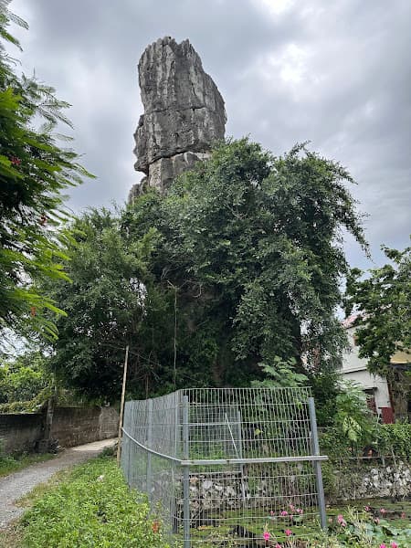 Hình ảnh Di tích Núi Gươm - 3