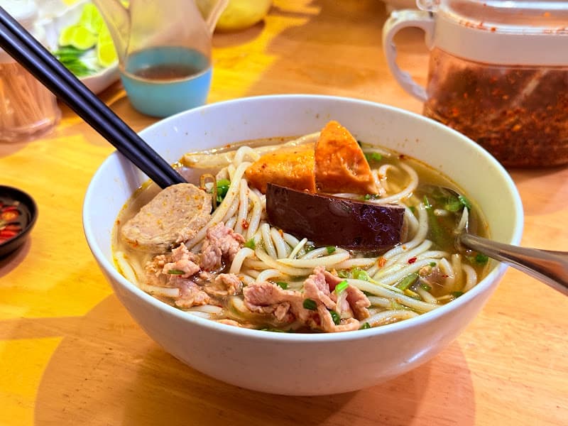 Hình ảnh BÚN BÒ HUẾ CUNG ĐÌNH XƯA - 5