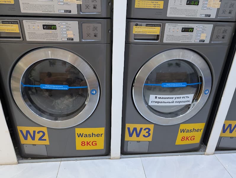 Hình ảnh SkyWash laundromat- Nguyen Thi Minh Khai - self service laundry- 24/7 - 3