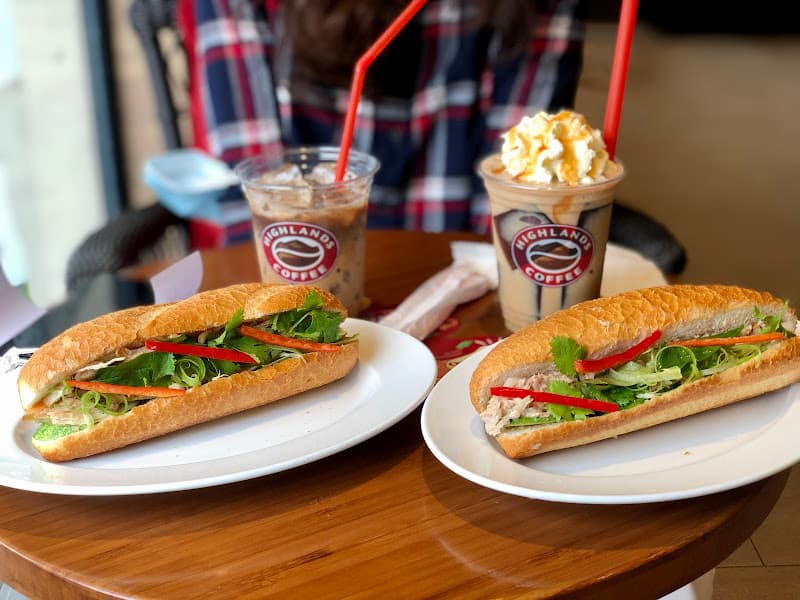 Hình ảnh Highlands Coffee - 3