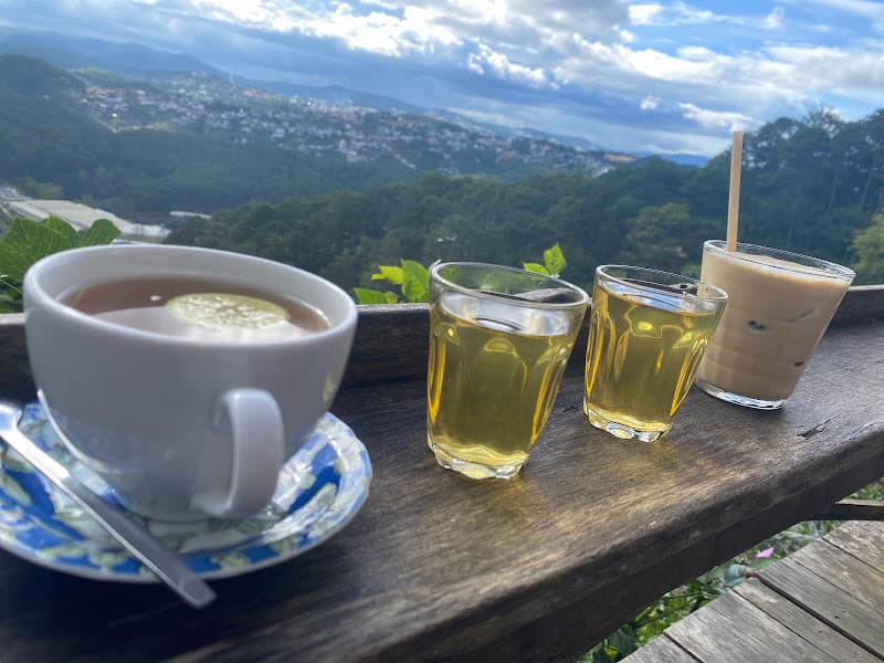 Hình ảnh Tiệm cà phê Linh - 2