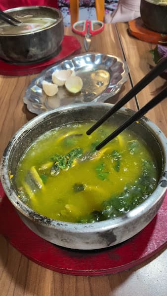 Hình ảnh Lẩu Gà Lá É - Hiếu M.C - 4