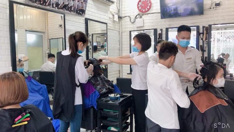 Hình ảnh Tóc Duy Tân Phố Hồ - 2