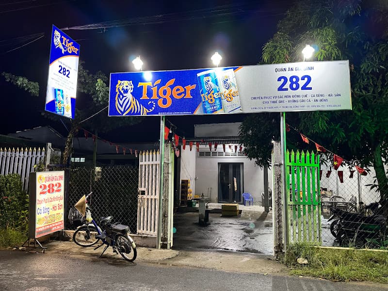 Ảnh bìa Quán ăn gia đình 282