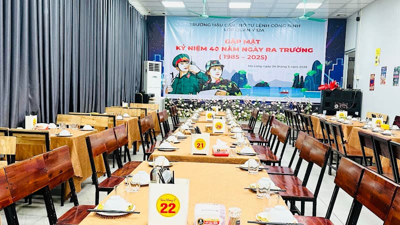 Nhà hàng Thiên Hương 2 - Hải sản tươi sống - Cơm bình dân - Bún Cù Kỳ - Xôi chả mực đặc sản Hạ Long, Bia Hơi Hạ Long
