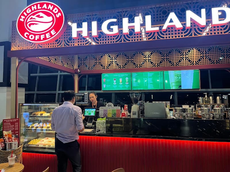 Hình ảnh Highlands Coffee 1B Phổ Quang - 2