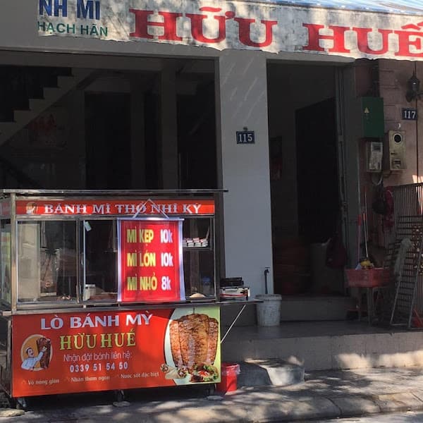 Lò Bánh Mì Hữu Huế