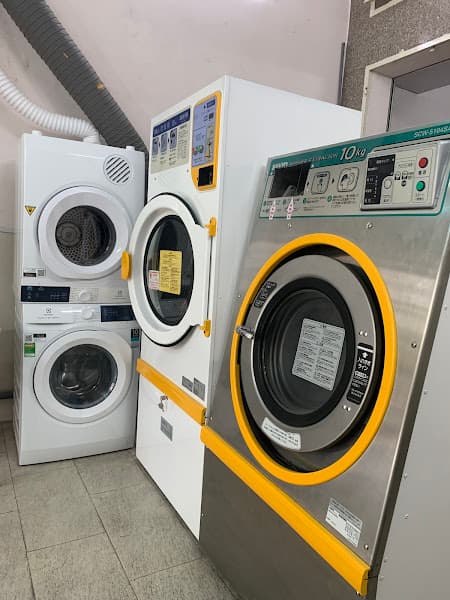 Hình ảnh Latusa Laundry (Tân Bình) Giặt Sấy Nhanh, Giặt Hấp Dry Cleaning, Giặt Ủi, Vệ Sinh Giày, Shoesspa - 4