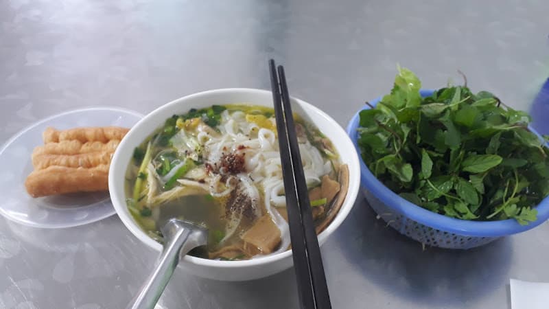 Phở Huy 365 (Phở gà ta Phờ bò)