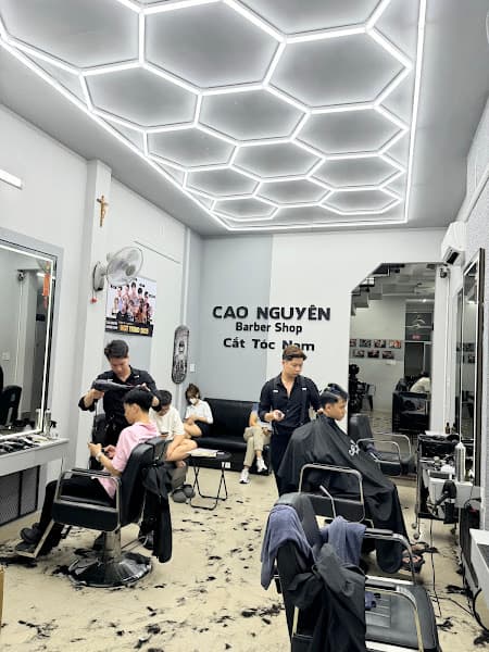 Hình ảnh Tiệm Cắt Tóc Nam - CAO NGUYÊN Barber Shop - 5