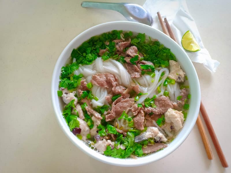 Hình ảnh Quán Ăn Năm Huyền - Cơm Phở Bún Cháo - Nhận Làm Cơm Đặt - Lẩu Nướng - 3